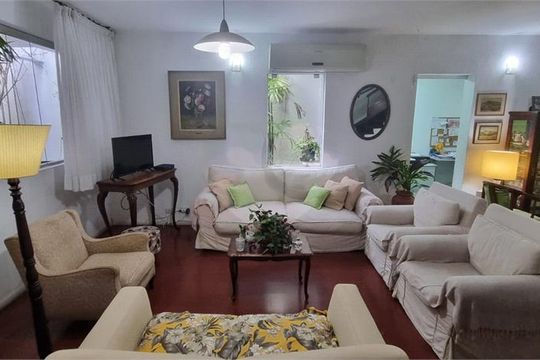 Casa de Condomínio à venda com 3 quartos, 143m² em Vila Elvira, São Paulo