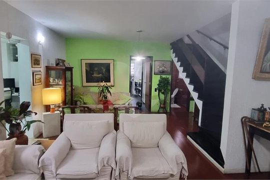 Casa de Condomínio à venda com 3 quartos, 143m² em Vila Elvira, São Paulo