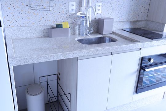 Cozinha de kitnet/studio para alugar com 1 quarto, 26m² em Consolação, São Paulo