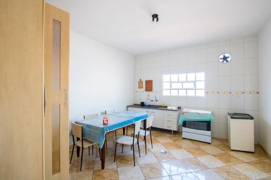 Salão de festas - Cozinha de casa à venda com 3 quartos, 312m² em Cidade São Jorge, Santo André