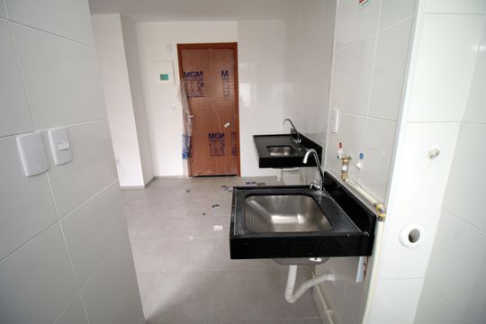 Área de Serviço de apartamento à venda com 2 quartos, 37m² em Del Castilho , Rio de Janeiro