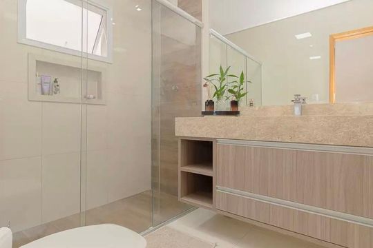 Casa à venda com 4 quartos, 205m² em Vila Camilópolis, Santo André