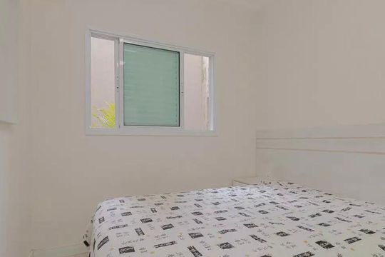 Casa à venda com 4 quartos, 205m² em Vila Camilópolis, Santo André