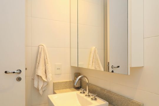 Banheiro da Suíte de apartamento à venda com 2 quartos, 85m² em Pinheiros, São Paulo