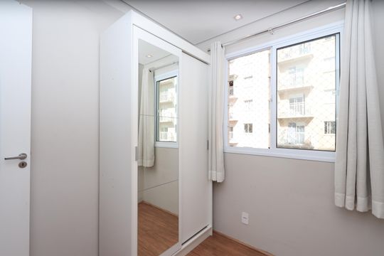 Quarto 2 de apartamento à venda com 2 quartos, 32m² em Vila Graciosa, São Paulo