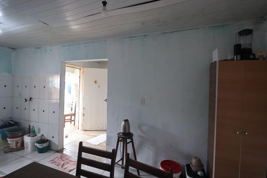 Cozinha de casa à venda com 1 quarto, 52m² em Harmonia, Canoas