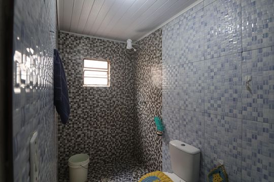 Banheiro de casa à venda com 1 quarto, 52m² em Harmonia, Canoas