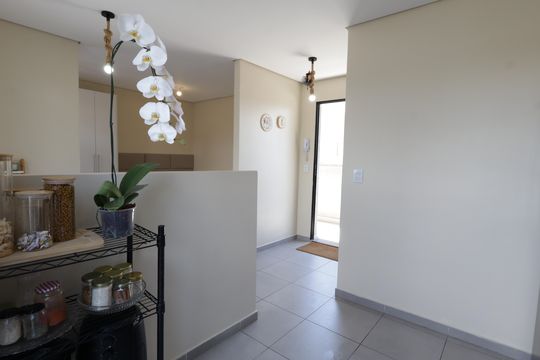 Cozinha de kitnet/studio à venda com 1 quarto, 48m² em Vila Ernesto, São Paulo