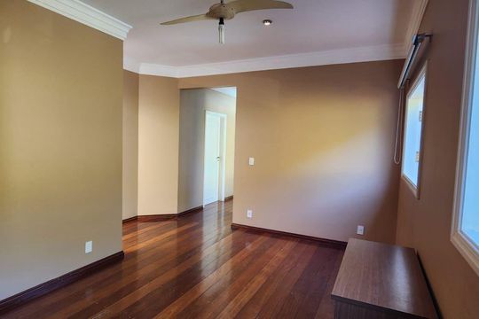 Casa à venda com 5 quartos, 393m² em Jardim do Sol, Campinas