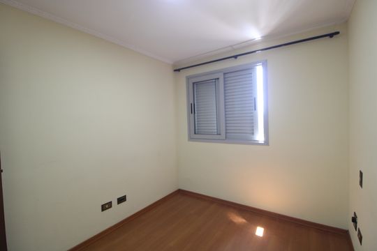 Apartamento para alugar com 3 quartos, 68m² em Vila Sofia, São Paulo