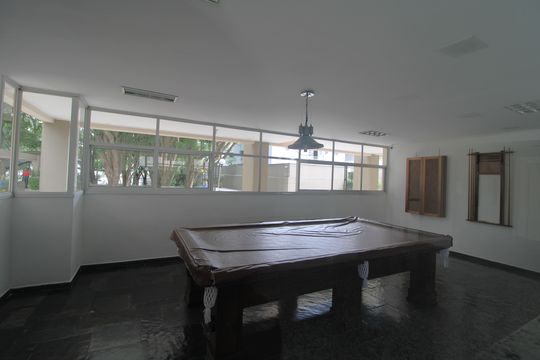 Apartamento para alugar com 3 quartos, 68m² em Vila Sofia, São Paulo