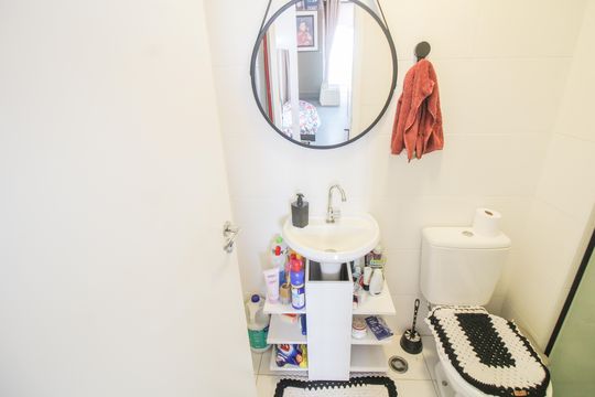 Banheiro de apartamento para alugar com 1 quarto, 28m² em Alto da Mooca, São Paulo