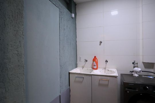 Área de Serviço de casa à venda com 2 quartos, 200m² em Sagrada Família, Belo Horizonte