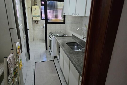 Cozinha de apartamento à venda com 3 quartos, 80m² em Parque Peruche, São Paulo