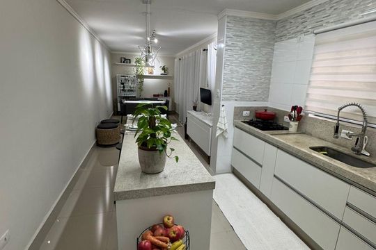 Casa à venda com 2 quartos, 152m² em Vila Dourados, São Bernardo do Campo