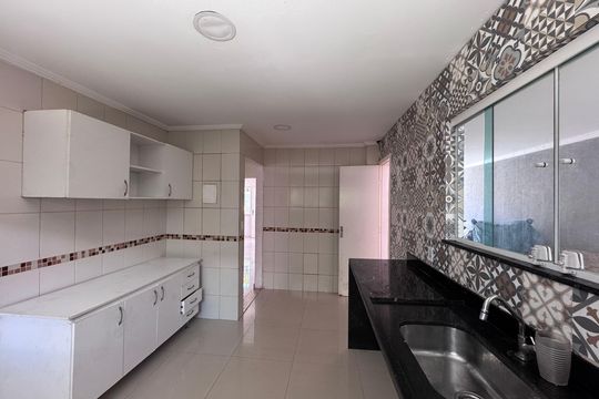 Cozinha de casa à venda com 2 quartos, 200m² em Vargem Grande, Rio de Janeiro