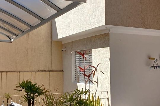 Casa à venda com 5 quartos, 385m² em Vila Sao Francisco (Zona Leste), São Paulo
