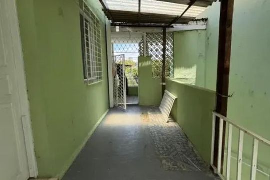 Casa à venda com 4 quartos, 360m² em Horto, Belo Horizonte