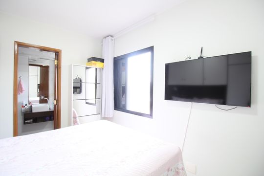 Apartamento à venda com 3 quartos, 83m² em Vila Sonia, São Paulo