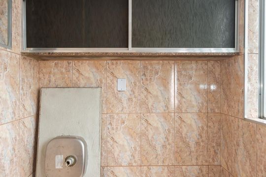 Área de Serviço  de apartamento para alugar com 2 quartos, 47m² em Conjunto Residencial José Bonifácio, São Paulo