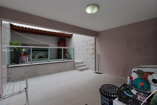 Área de Serviço de casa à venda com 3 quartos, 80m² em Jardim Santo Alberto, Santo André