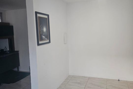 Sala  de apartamento para alugar com 2 quartos, 50m² em Olaria, Canoas
