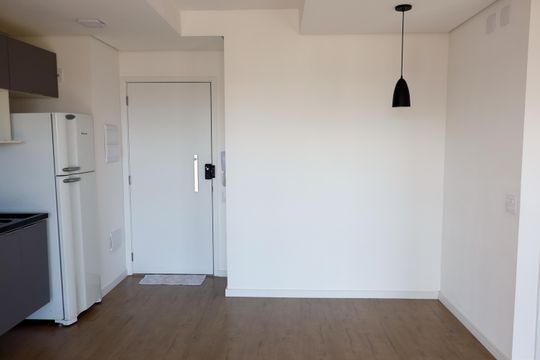 sala de apartamento para alugar com 1 quarto, 38m² em Centro, Osasco