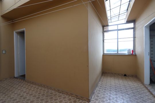Quintal de casa à venda com 3 quartos, 254m² em Vila California, São Paulo