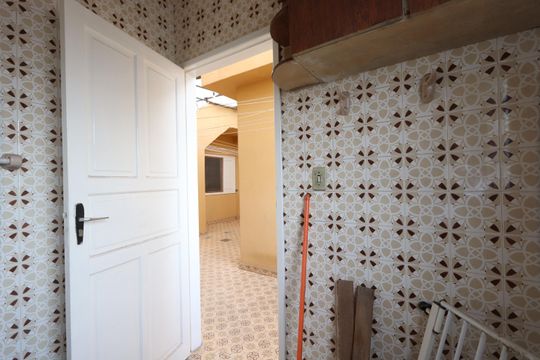 Lavanderia de casa à venda com 3 quartos, 254m² em Vila California, São Paulo