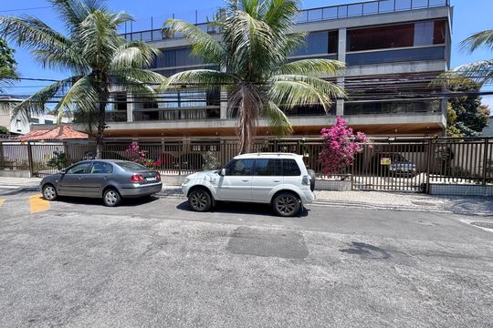 Fachada de apartamento à venda com 2 quartos, 88m² em Recreio dos Bandeirantes, Rio de Janeiro