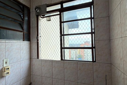 Cozinha e Área de Serviço de apartamento à venda com 2 quartos, 43m² em Cooperativa, São Bernardo do Campo