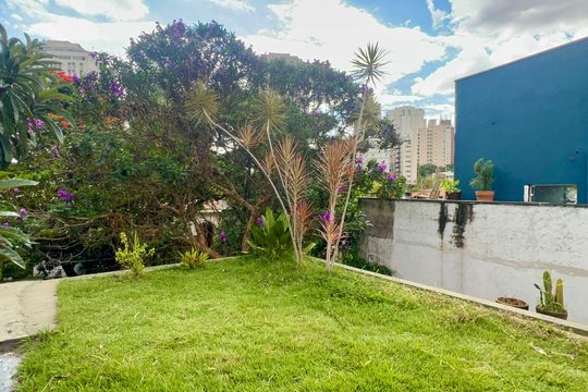 Solariun  de casa à venda com 2 quartos, 110m² em Vila Madalena, São Paulo