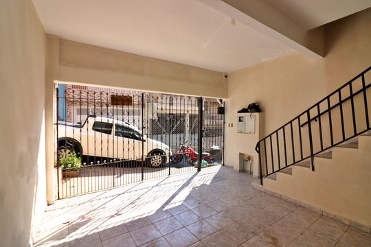 Garagem de casa para alugar com 3 quartos, 220m² em Montanhão, São Bernardo do Campo