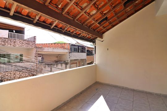 Varanda  de casa para alugar com 3 quartos, 220m² em Montanhão, São Bernardo do Campo