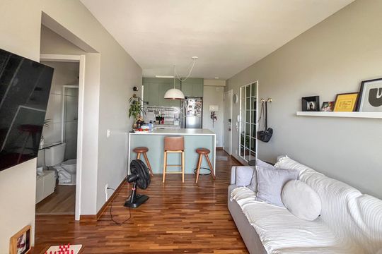 Sala de apartamento para alugar com 3 quartos, 63m² em Jardim Celeste, São Paulo