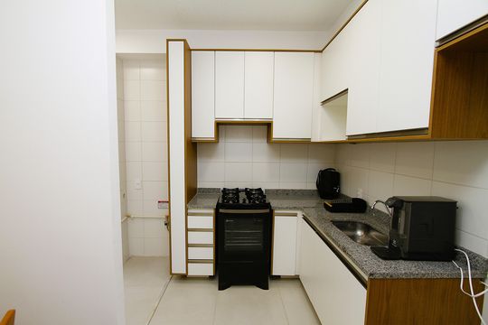 Cozinha de apartamento para alugar com 2 quartos, 50m² em Palmeiras, Belo Horizonte