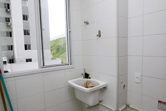Área de Serviço de apartamento para alugar com 2 quartos, 50m² em Palmeiras, Belo Horizonte
