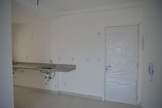 Cozinha de apartamento à venda com 2 quartos, 56m² em Parque das Nações, Santo André