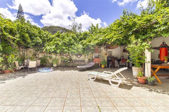 Casa à venda com 3 quartos, 209m² em Vila Mariana, São Paulo