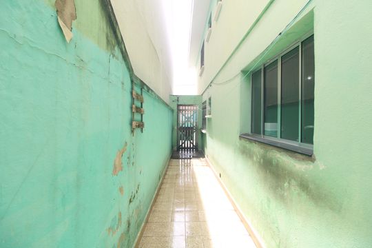 Quintal lateral de casa à venda com 3 quartos, 125m² em Vila Marari, São Paulo