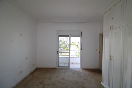 Quarto 3 de casa para alugar com 4 quartos, 700m² em Jardim Franca, São Paulo