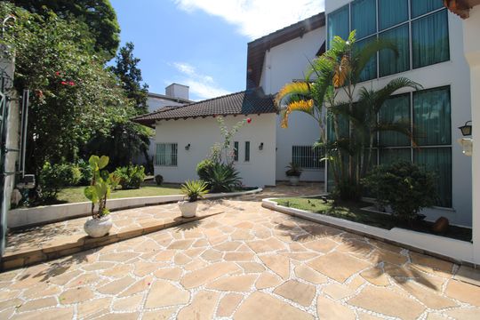 Área Comum de casa para alugar com 4 quartos, 700m² em Jardim Franca, São Paulo