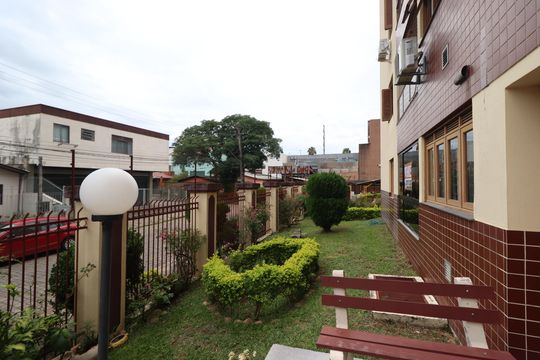 Quintal de apartamento para alugar com 2 quartos, 140m² em Sarandi, Porto Alegre