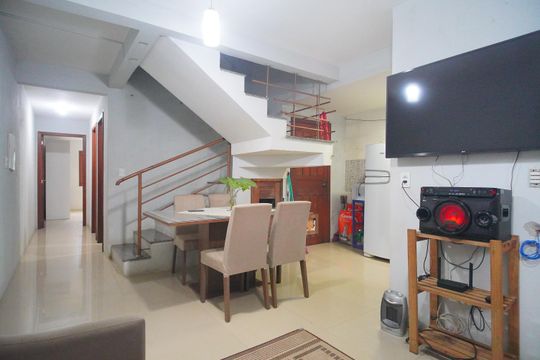 Casa à venda com 3 quartos, 88m² em Rio dos Sinos, São Leopoldo