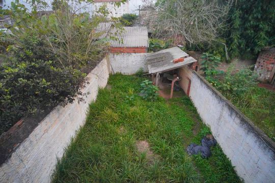 Quintal de casa à venda com 3 quartos, 88m² em Rio dos Sinos, São Leopoldo