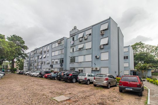 Fachada de apartamento à venda com 1 quarto, 42m² em Cavalhada, Porto Alegre