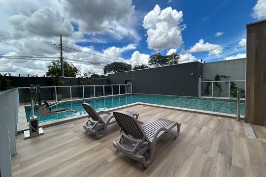 Área comum - Piscina de apartamento para alugar com 2 quartos, 70m² em Tibery, Uberlândia