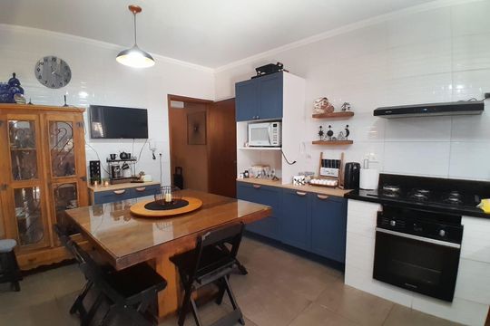 Casa à venda com 3 quartos, 122m² em Bosque da Saúde, São Paulo