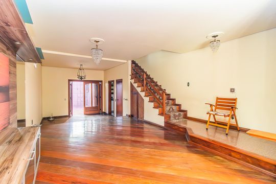 Casa para alugar com 3 quartos, 243m² em Menino Deus, Porto Alegre