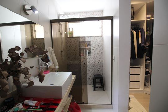 Quarto 3 - Suíte de casa de condomínio para alugar com 4 quartos, 271m² em Jacarepaguá, Rio de Janeiro